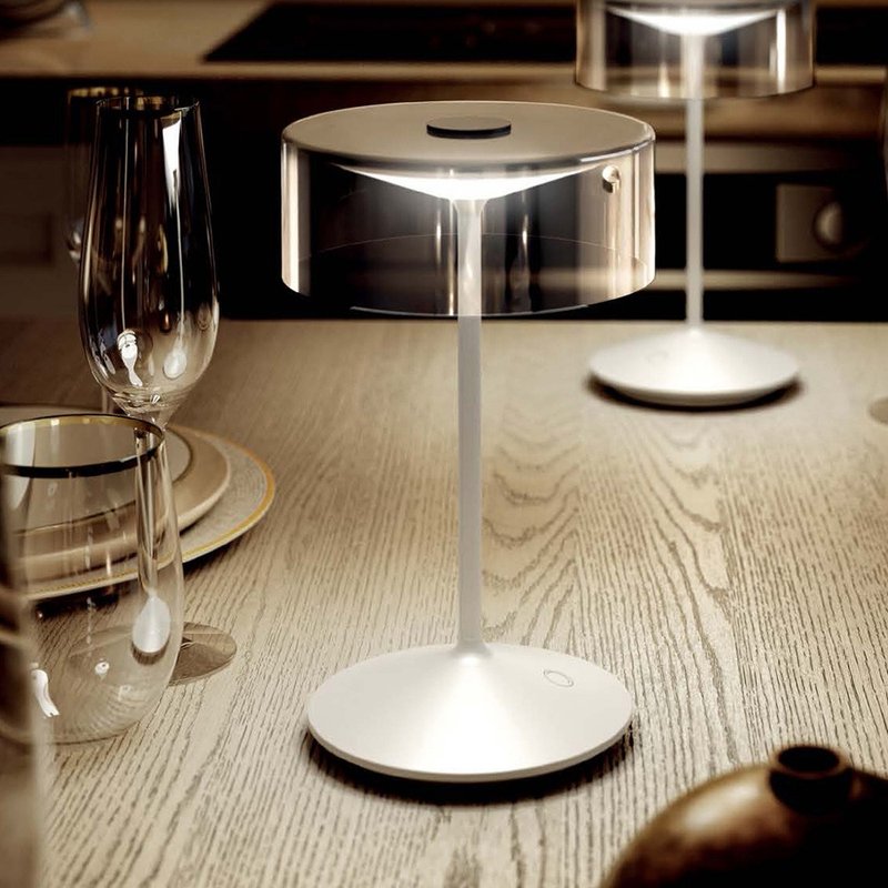 意大利UBIQUA Crystal 时尚雅致风USB充电式台灯-多色可选 - 灯具/灯饰 - 其他金属 白色