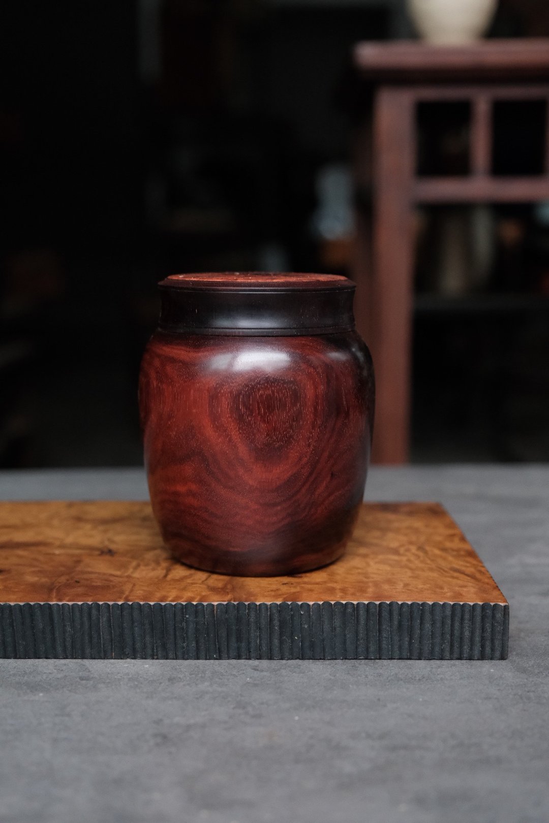 茶叶罐 茶道具 血檀木 整木制作 高度12直径11cm - 其他 - 木头 