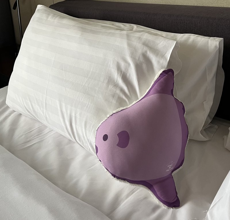 Mola Mola Cushion Size S - 枕头/抱枕 - 聚酯纤维 紫色