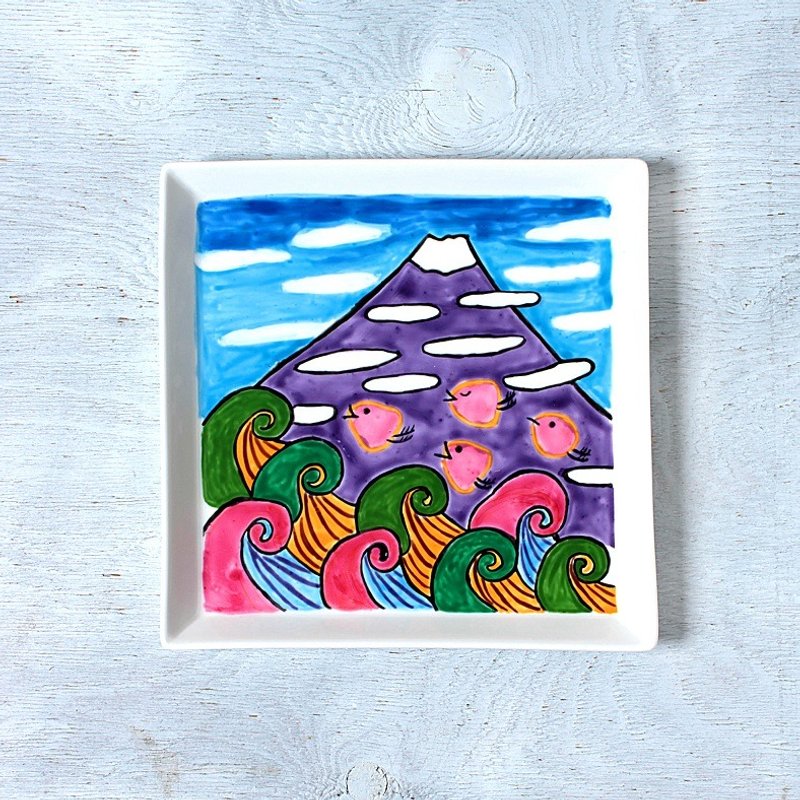 Mt. Fuji, waves, staggered square plate (21 cm) - 浅碟/小碟子 - 瓷 多色