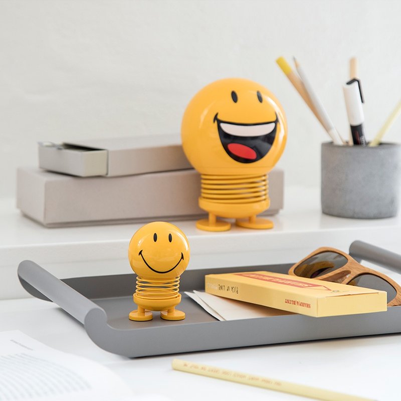 【哈特宝】Hoptimist Smiley S 丹麦微笑弹簧公仔-黄 - 玩偶/公仔 - 其他材质 黄色