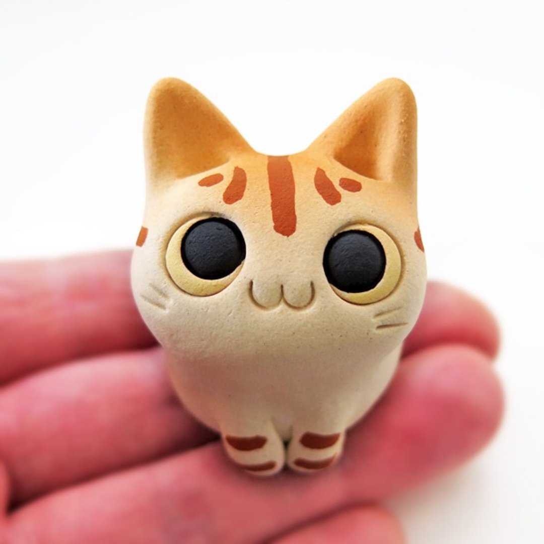 Beans Nyanko-bright eyes Chatra cat figurine - 摆饰 - 陶 橘色