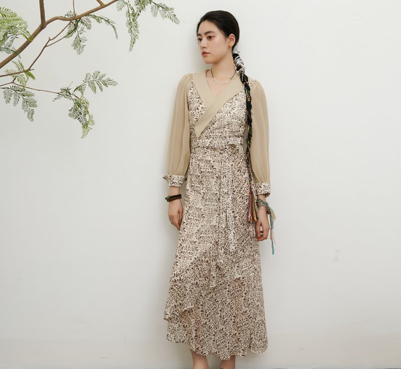 【贝叶书】 城市游牧风/藏族元素/植物图纹连衣裙 - 洋装/连衣裙 - 其他材质 卡其色