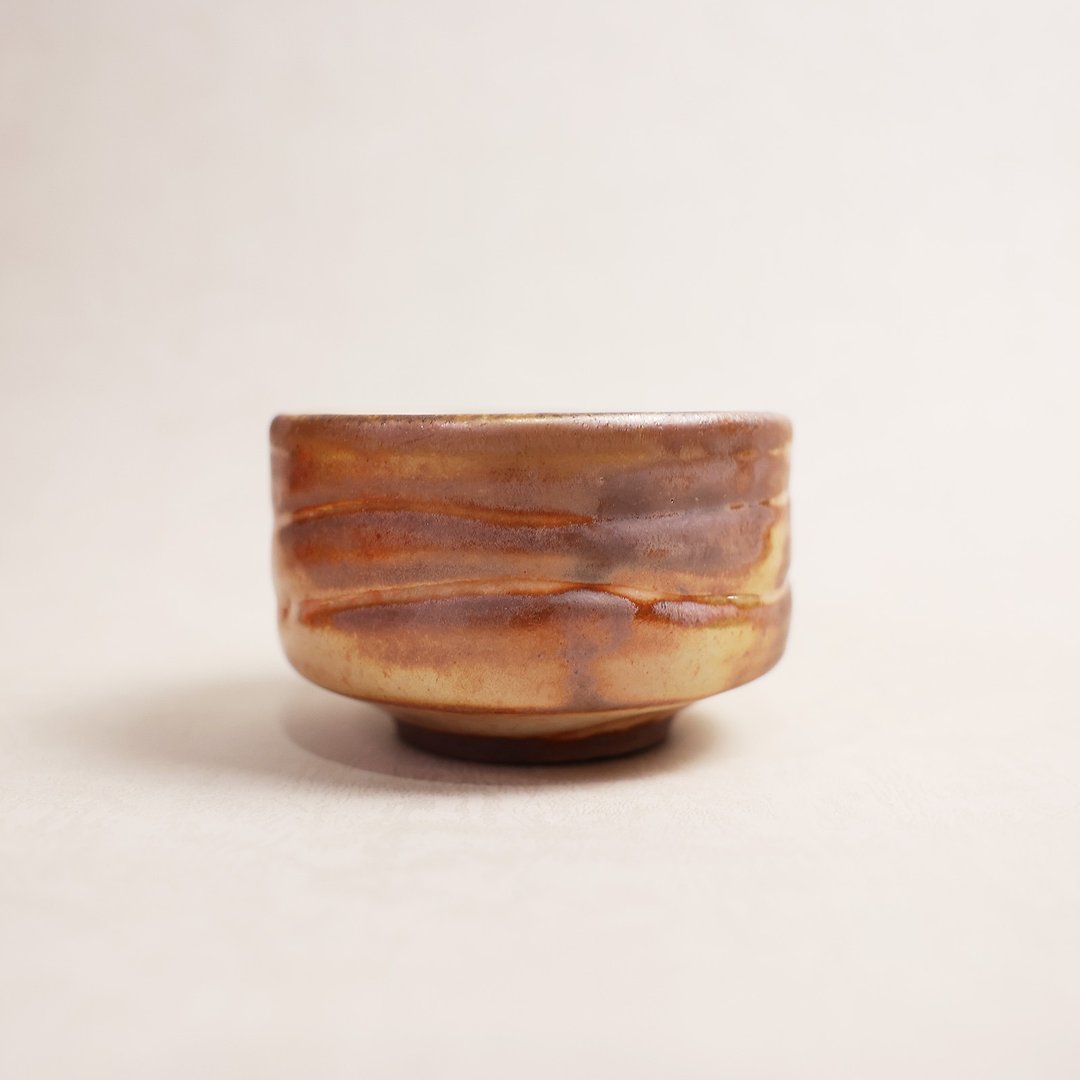 明芽窑 l 柴烧志野金彩茶碗 橘红 金 陶器 搜藏品 陶艺品 T - 茶具/茶杯 - 陶 红色