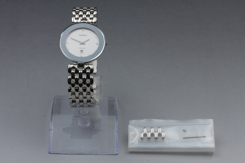 近全新 Rado 手表 Florence 160.3679.4 银色表盘 男士腕表 日本制造 - 女表 - 其他金属 银色