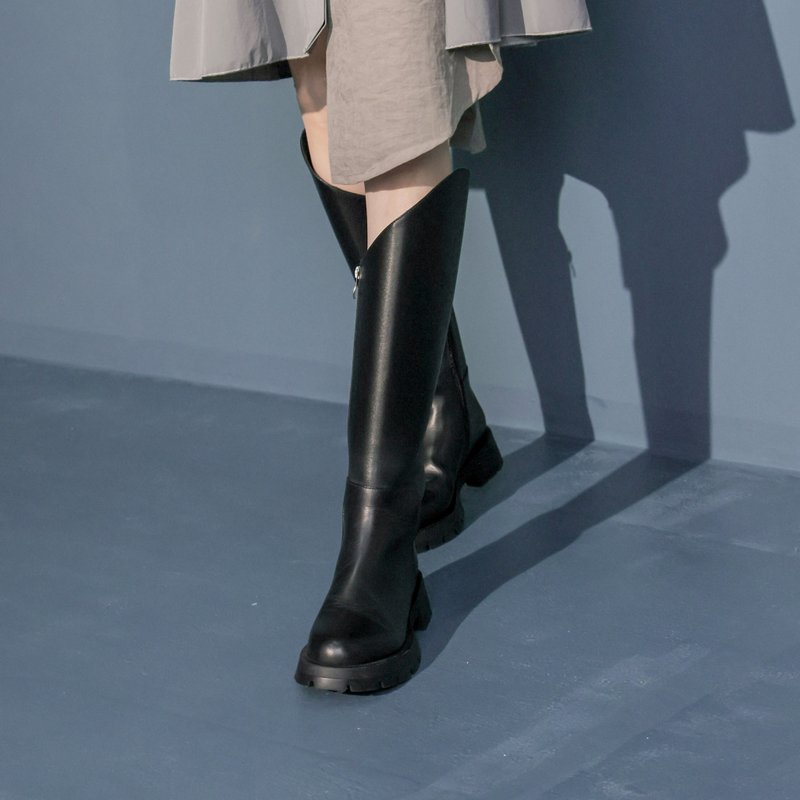 英伦风宽筒牛皮斜筒厚底长靴 - 女款长靴 - 真皮 黑色