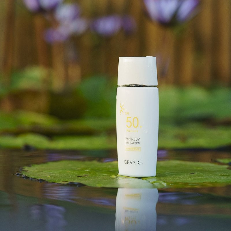 高防护清爽防晒露 SPF50+ PA++++ 50mL | 抗汗、防水、清爽防晒 - 手足保养 - 其他材质 金色