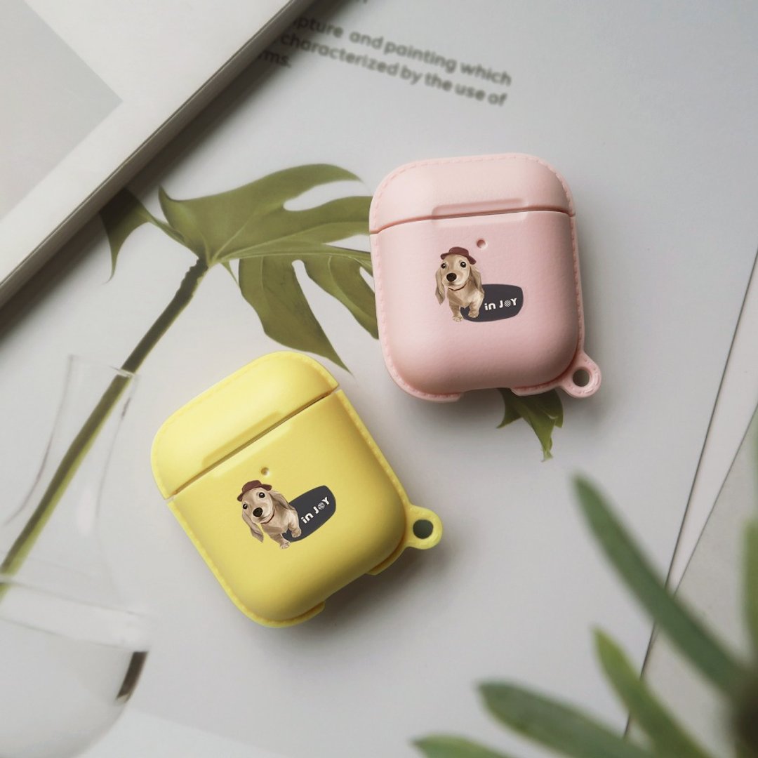 AirPods / AirPods Pro 奶油腊肠犬 保护套 TPU收纳盒 附挂勾 - 耳机收纳 - 塑料 黄色