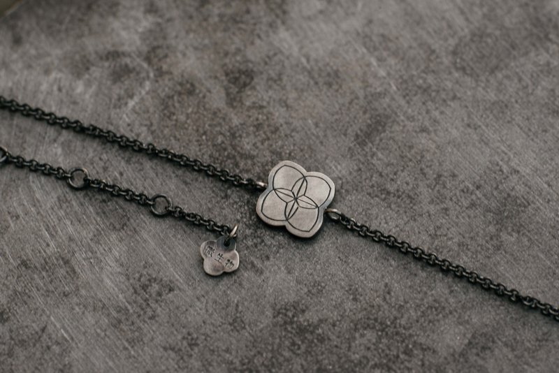 呼吸的花 手链 - 手链/手环 - 其他金属 灰色