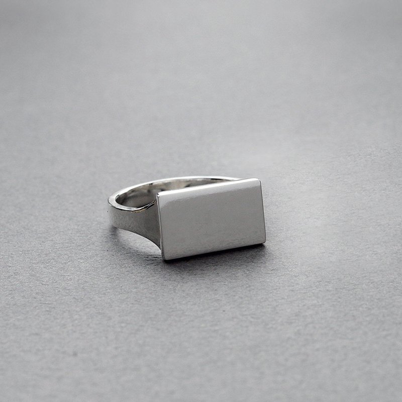 Rectangle Silver Ring - 戒指 - 其他金属 银色