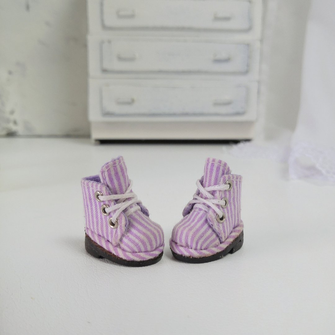 Shoes handmade Blythe doll. Boots lace up for Blythe dolls. Clothes Blythe - 玩偶/公仔 - 棉 