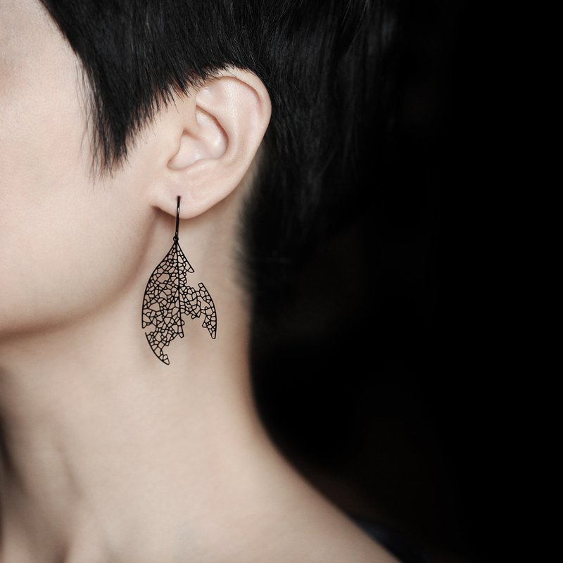 moorigin 白蜡叶耳环 | 可改夹式・医疗钢・抗过敏・不掉色 - 耳环/耳夹 - 不锈钢 银色