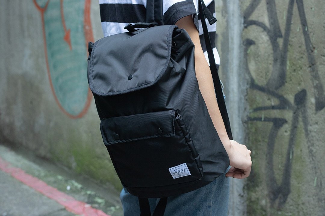 小日子 DAYPACK - 后背包/双肩包 - 尼龙 黑色
