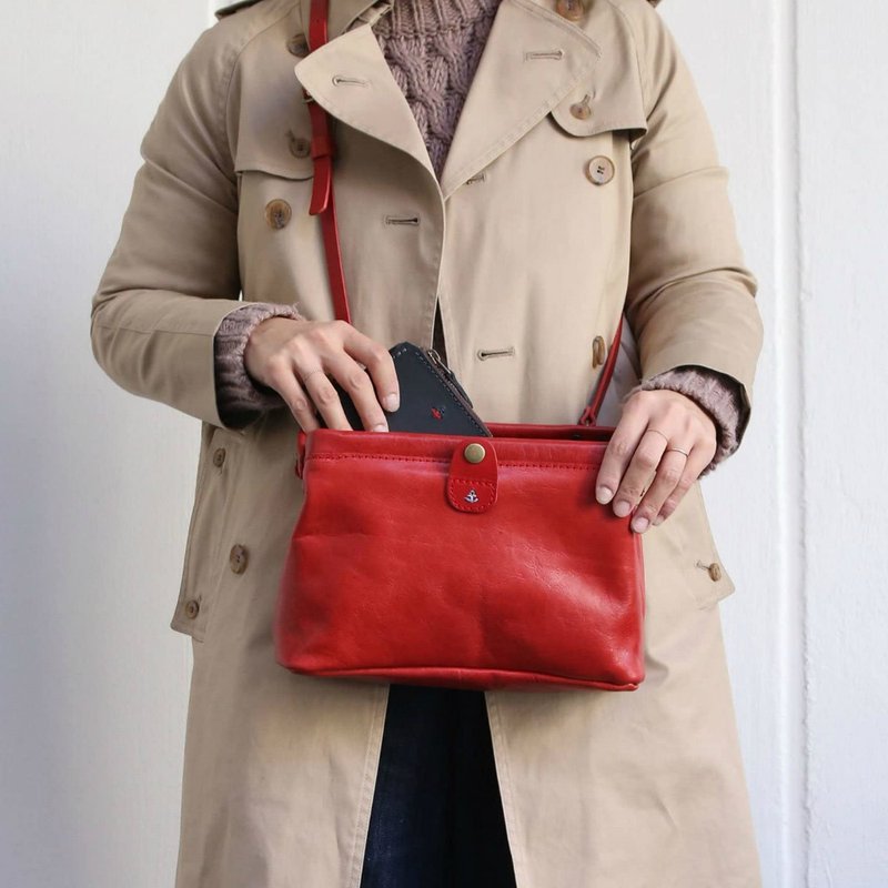 Norte 口金肩背包 2尺寸 6皮色 12色缝线 免费刻字 客制刺绣 日制 - 侧背包/斜挎包 - 真皮 橘色