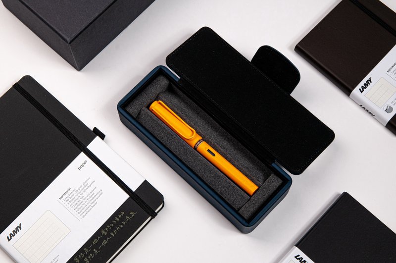 【雷雕免费刻字】LAMY 皮革笔盒 / SAFARI 系列 - candy (多选) - 钢笔 - 塑料 多色