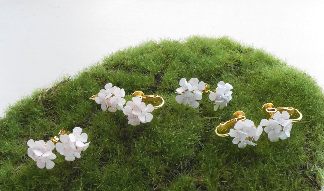 Earring hydrangea Paper Flower Earrings - 耳环/耳夹 - 纸 粉红色