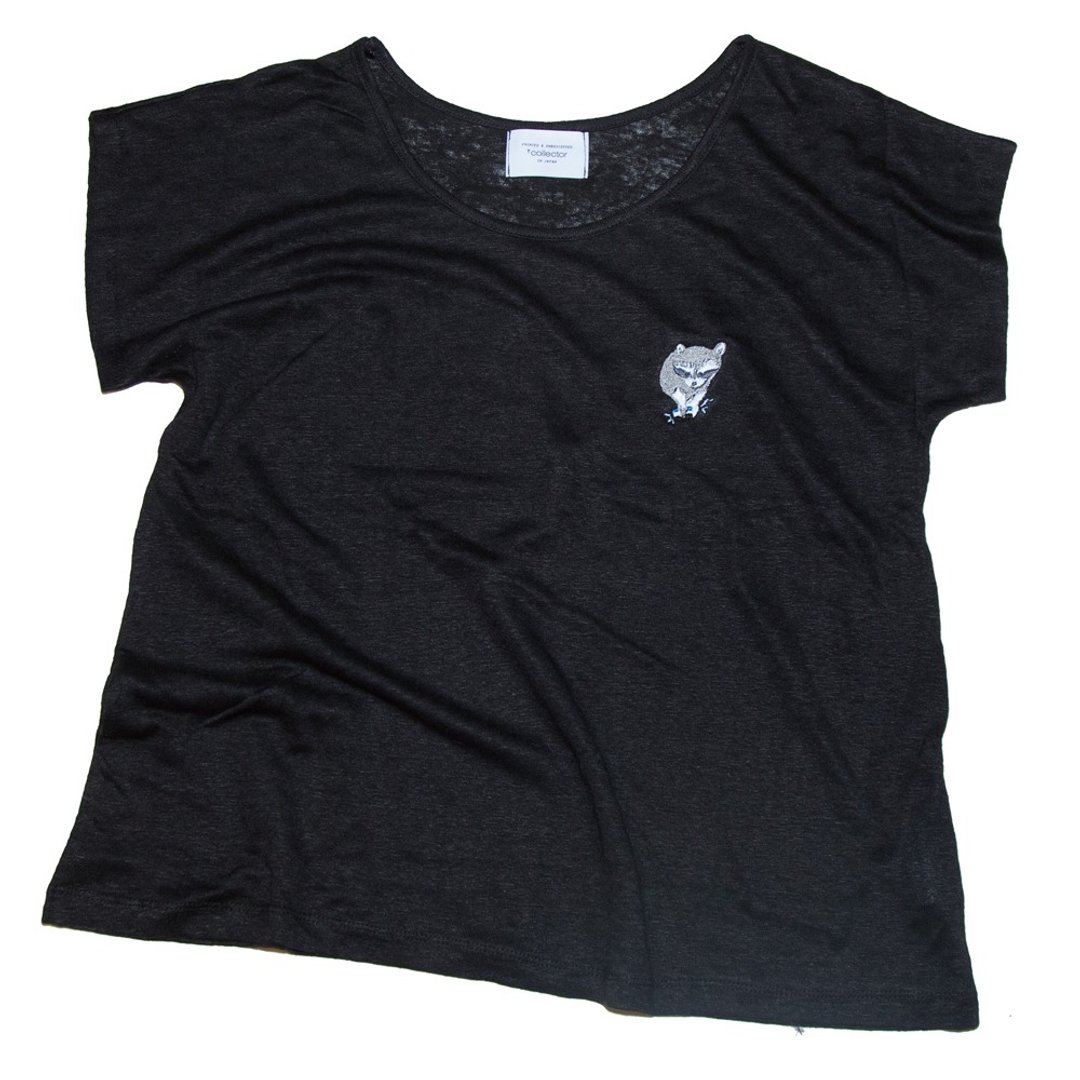 Our original from the body. Raccoon embroidery Linen ladies free size cut and sew Tcollector - 女装 T 恤 - 棉 黑色