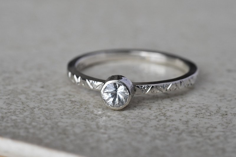 月佳 白色锆石 - 戒指 - 其他金属 银色