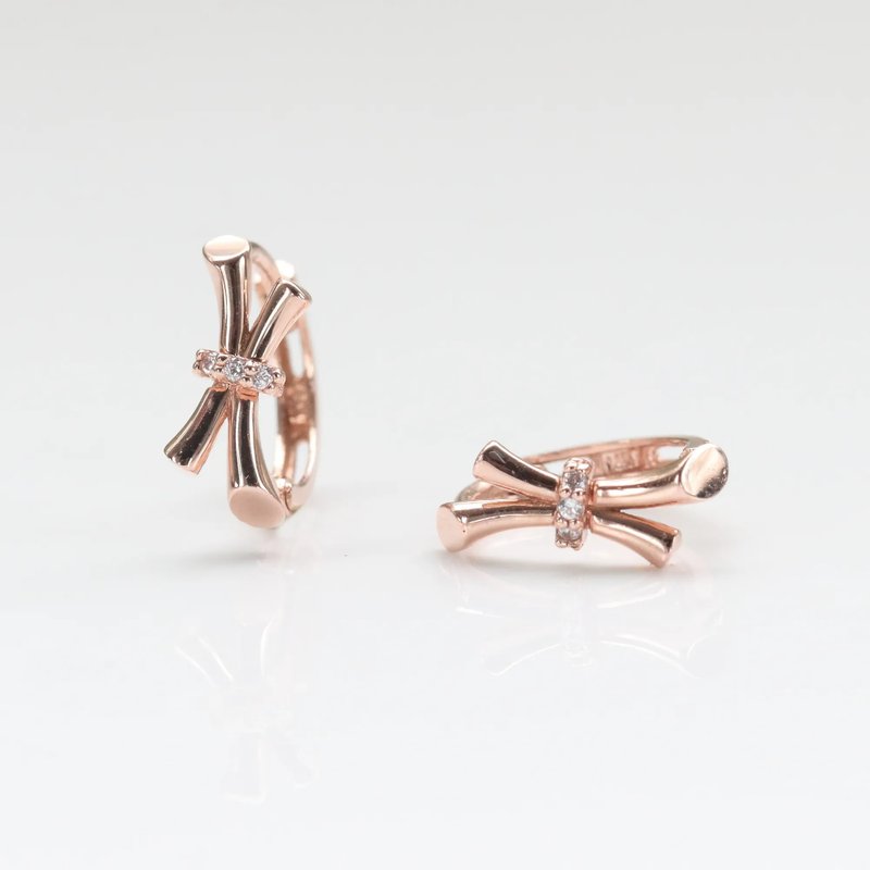 14K 交叉钻气质金耳扣耳环 - 耳环/耳夹 - 贵金属 金色