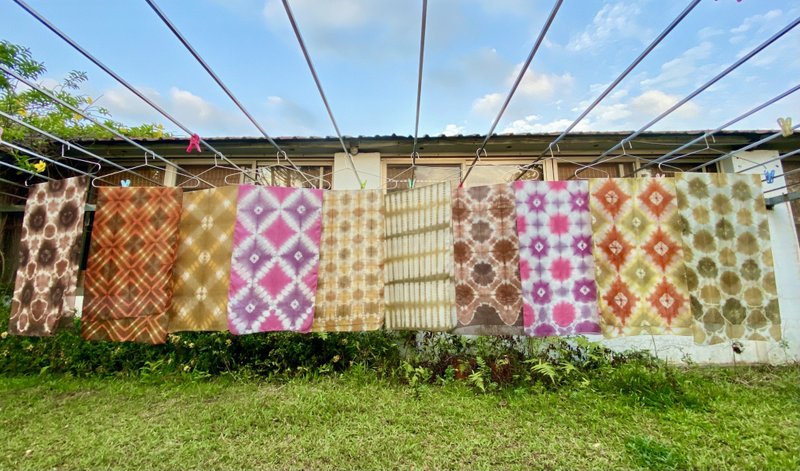 百变花砖－天染丝绸围巾 - 丝巾 - 丝．绢 多色