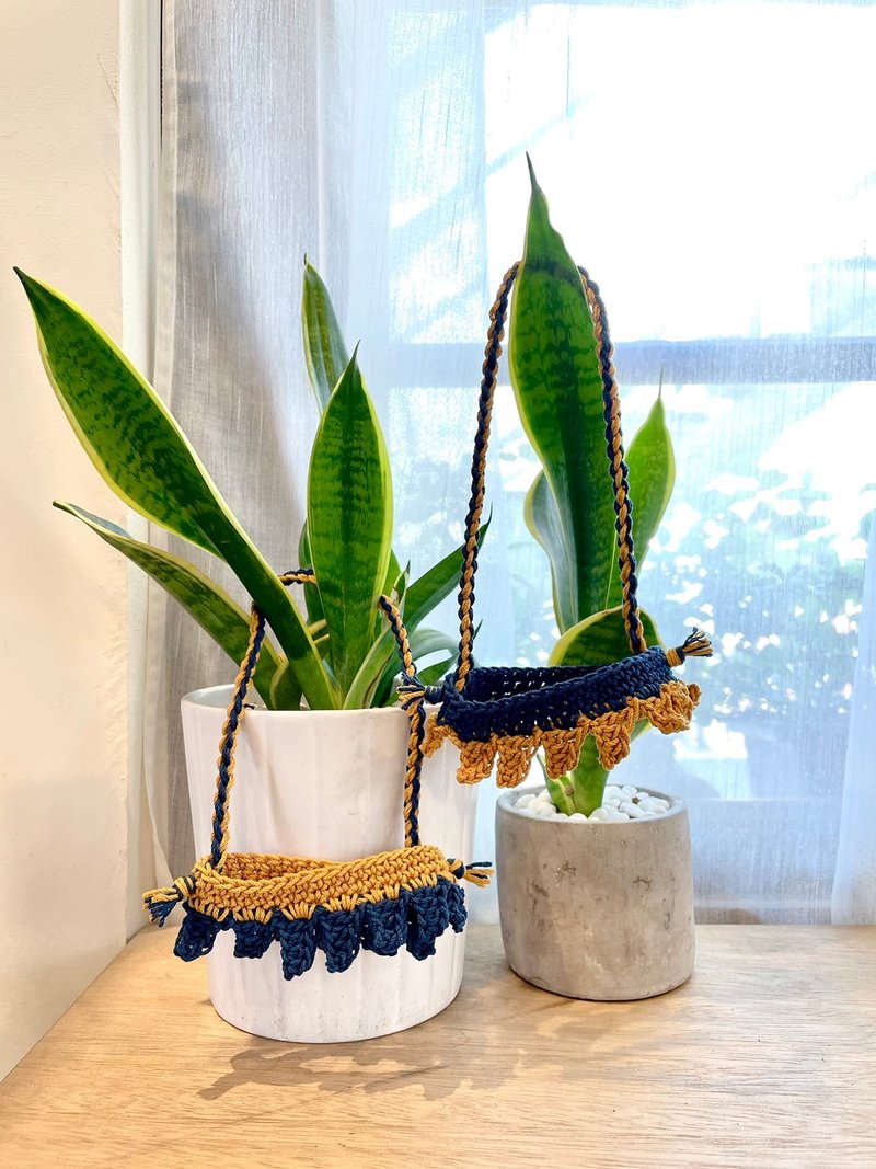 海波浪 手工编织 饮料提袋 深蓝 - 随行杯提袋/水壶袋 - 棉．麻 蓝色