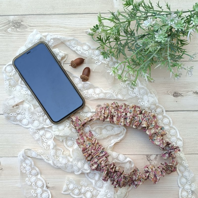 【手机手挽挂绳】日系小碎花 - 手机配件 - 棉．麻 粉红色