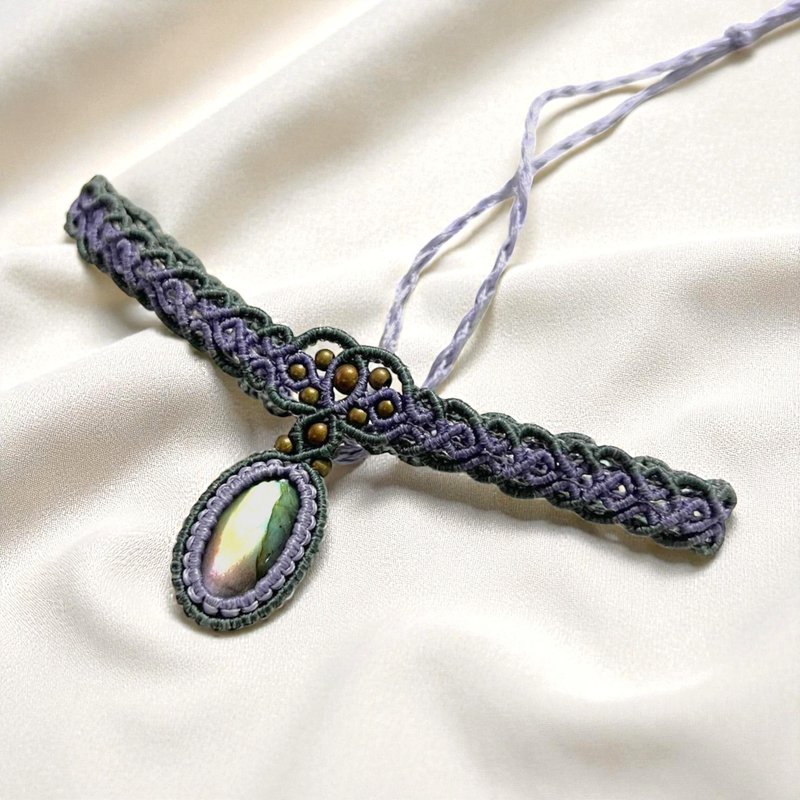 Crystoria Stone | Macrame | 南美蜡线 | 项链 | 紫蓝光拉长石 - 项链 - 宝石 紫色