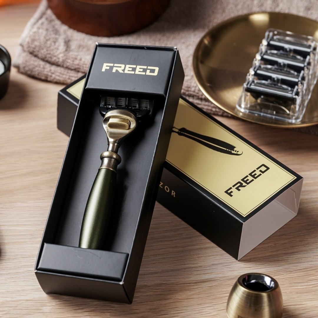 【FREED】古铜系列 - 五刀式刮胡刀 - 大地绿 定制化刻字 520 礼物 - 男性清洁护肤品 - 其他金属 绿色