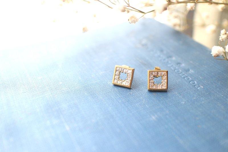 巴洛克~锆石/黄铜耳针耳环 - 耳环/耳夹 - 其他金属 