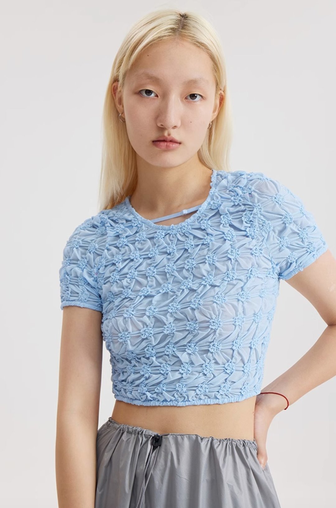 Shirring Shirts 弹力褶轻透紧身短袖T恤 - 女装 T 恤 - 棉 蓝色