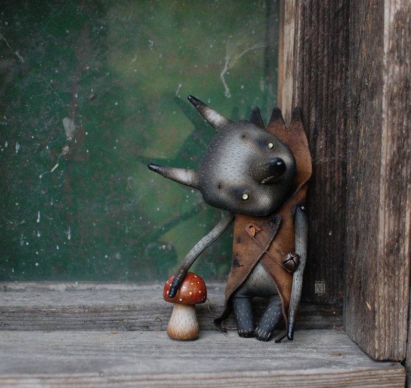 Fantasy collectible sculpture Wolf, strange forest creature, little textile doll - 玩偶/公仔 - 其他材质 