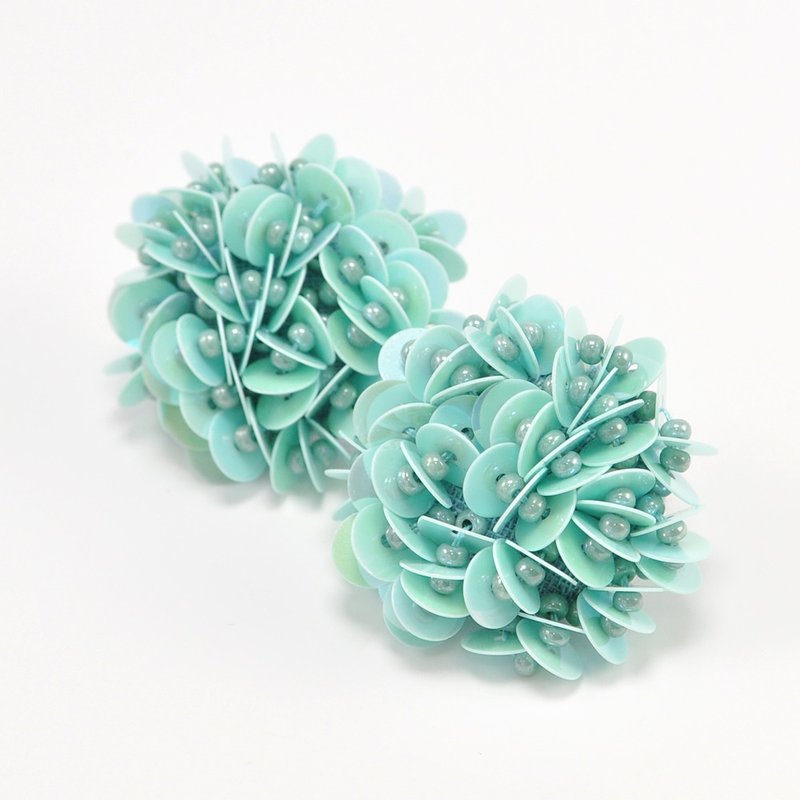 statement flower earrings, light blue earrings, Hong Kong flower earrings, No.3 - 耳环/耳夹 - 塑料 蓝色