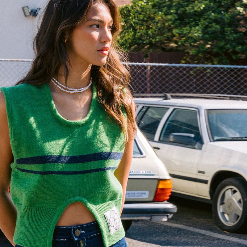 Pinkoi Limited (LINE) Cut-Out Line Knit Vest (3colors) - 女装上衣 - 其他材质 多色
