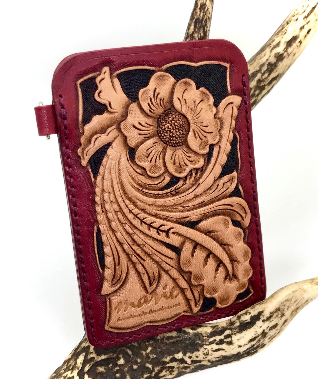 Pass case / Leather card case / Sheridan style / Regular case / Hand dyed / Carving - 证件套/卡套 - 真皮 红色