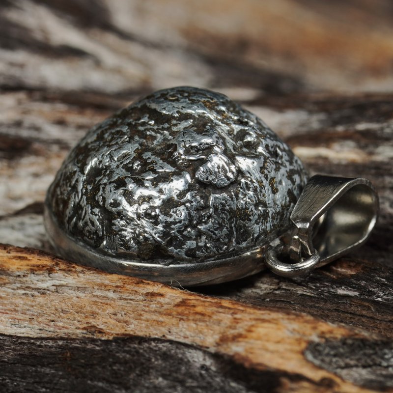 缅甸佛塔陨石达隆咒珠(重4.22公克) - 其他 - 其他材质 