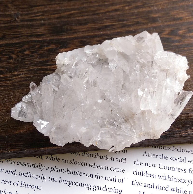 Crystal 四川产地 不规则晶簇 白水晶晶簇 天然矿石 原矿 - 摆饰 - 其他材质 