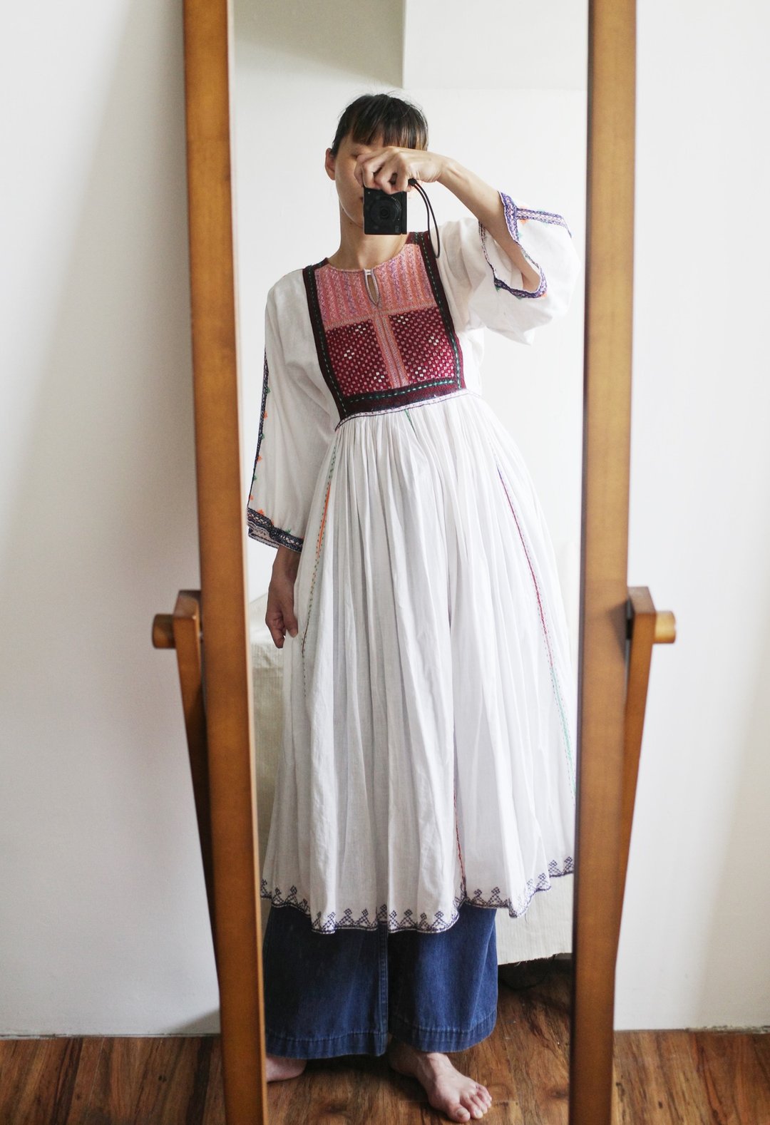 嬉皮逸品 Vintage 60-70s Afghan dress 阿富汗手工刺绣大伞摆洋 - 洋装/连衣裙 - 棉 