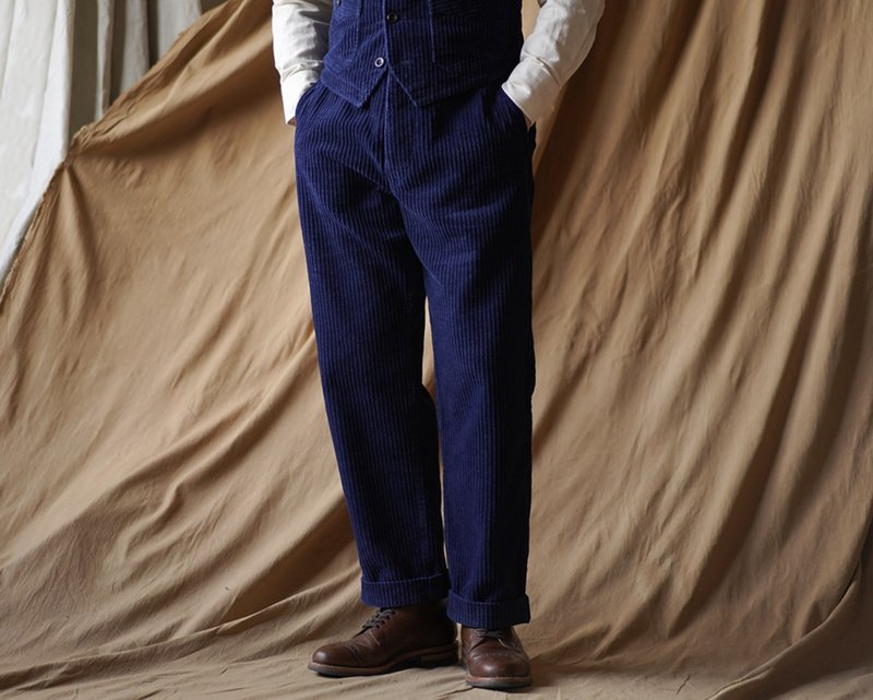 美式复古 1940s工程师紳士工装裤 靛蓝灯芯绒 黄铜巴黎扣 - 中性裤装 - 棉．麻 蓝色