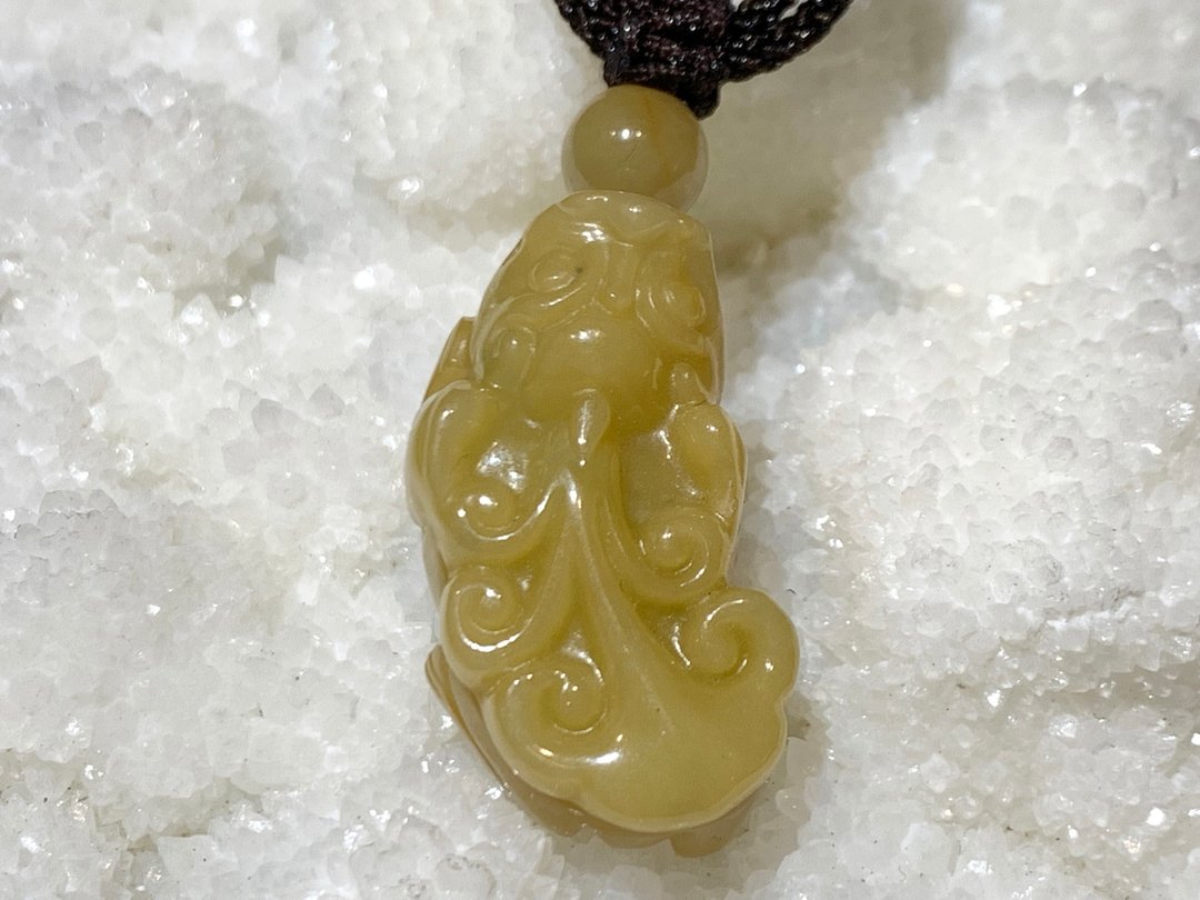 快速出货 天然缅甸玉翡翠黄翡貔貅项链 招财 保平安 防小人 开运 - 项链 - 玉石 黄色