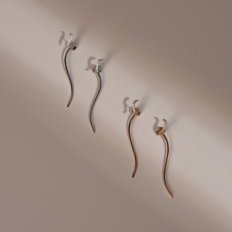 Flow Collection 18K钻石耳环 - 耳环/耳夹 - 钻石 白色