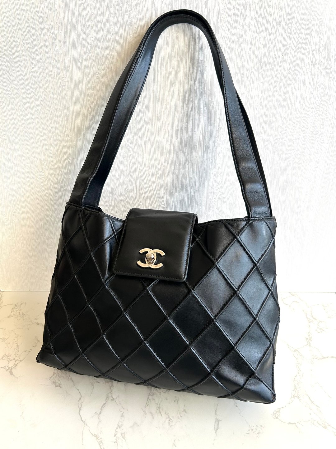 绝版中古包 Chanel 黑银旋转扣华夫饼凯莉包 单肩包 侧背包 二手 - 侧背包/斜挎包 - 真皮 黑色