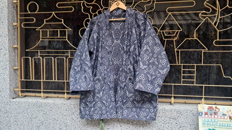 AMIN'S SHINY WORLD 丹宁蝴蝶满版提花 KIMONO  Reversible - 男装外套 - 棉．麻 蓝色