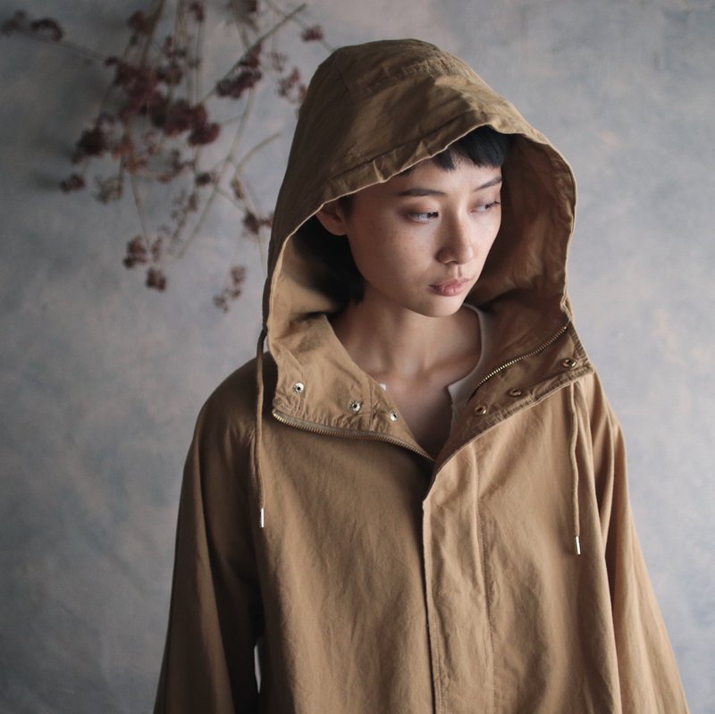 水洗连帽斗篷外套 驼色 - 女装休闲/机能外套 - 棉．麻 卡其色