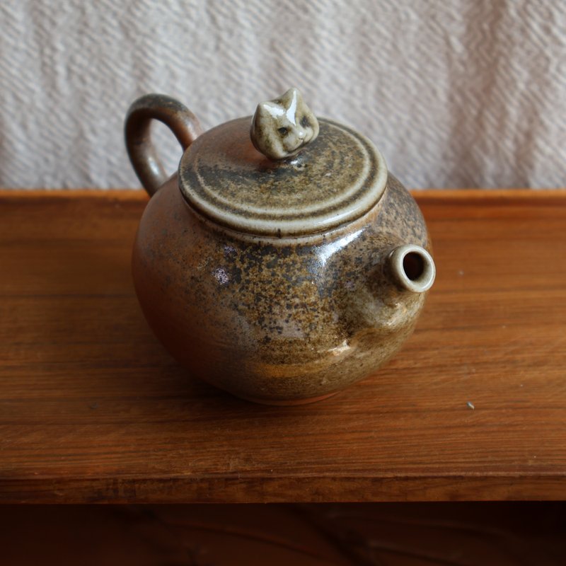 猫猫头 柴烧陶手工茶壶 - 茶具/茶杯 - 陶 咖啡色