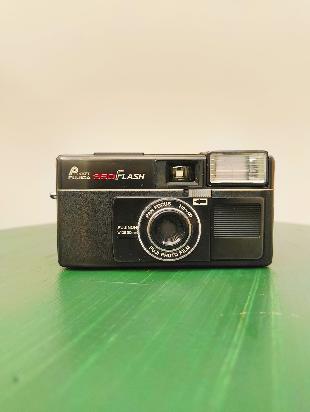 【110底片相机】六成新 间谍机 Fujica Pocket Flash 350 底片 - 相机 - 塑料 黑色