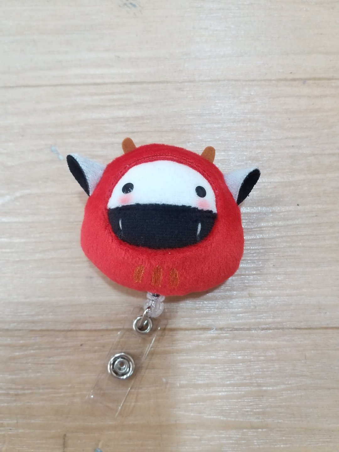 Bucute护理人员专用~福神牛夹式伸缩夹/全球限量/手工制作/ - 证件套/卡套 - 聚酯纤维 红色
