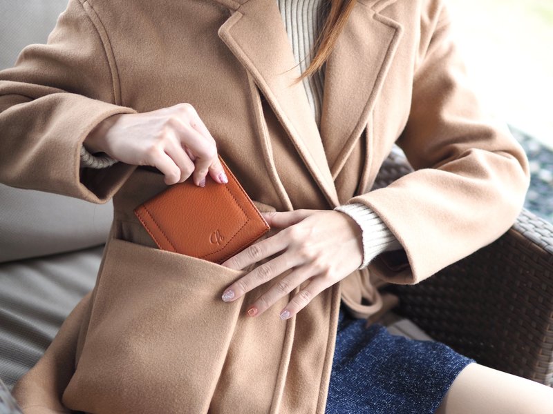 Hannah（焦糖色）：小型皮革短皮夹、折叠皮夹、迷你皮夹 - 皮夹/钱包 - 真皮 橘色