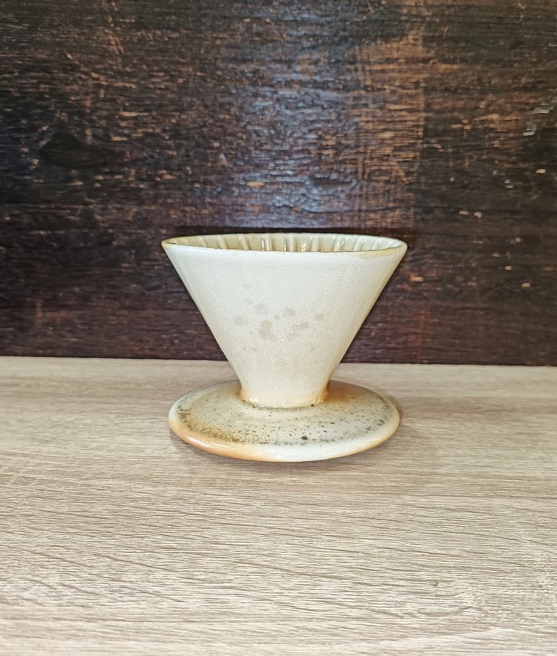 柴烧无釉咖啡滤杯-莺歌李玟睿 - 咖啡壶/周边 - 陶 