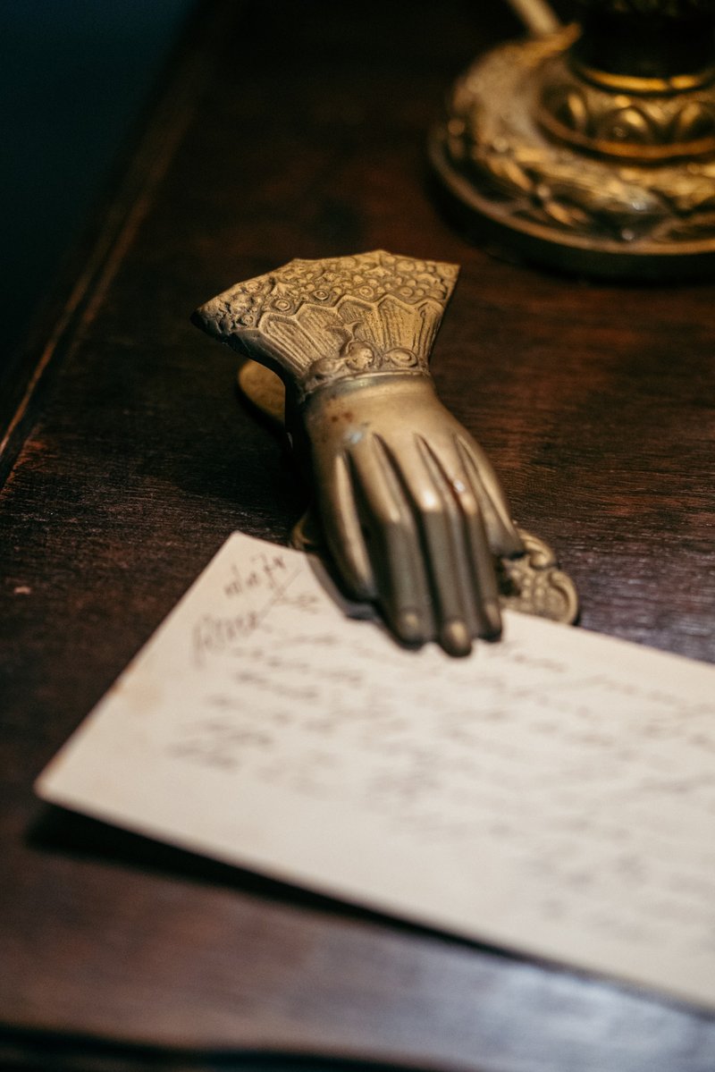 古 董 手 夹 - 文件夹/资料夹 - 铜/黄铜 金色