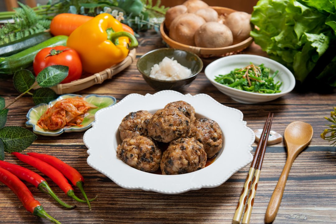 【合家美食】尼姐家  手打梅干扣肉丸 - 料理包 - 新鲜食材 白色
